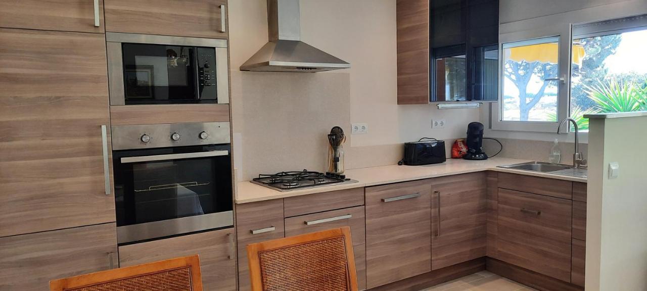 Apartamento De Standing กาเลญา เด ปาลาฟรูเจล ภายนอก รูปภาพ