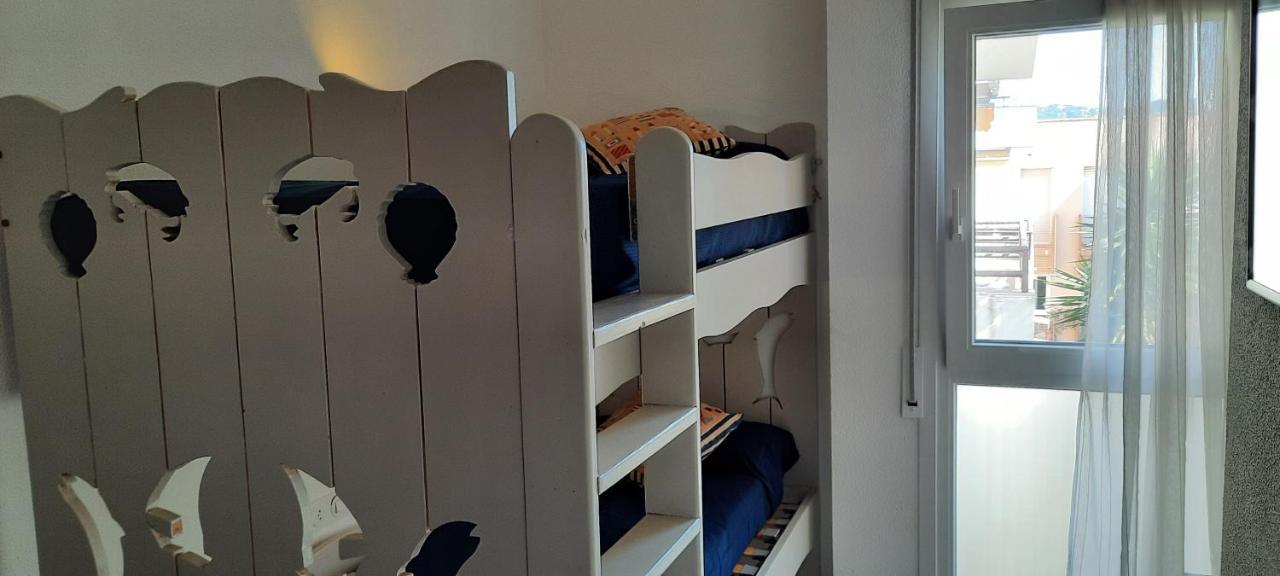 Apartamento De Standing กาเลญา เด ปาลาฟรูเจล ภายนอก รูปภาพ