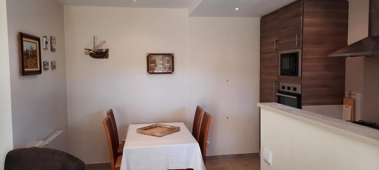 Apartamento De Standing กาเลญา เด ปาลาฟรูเจล ภายนอก รูปภาพ