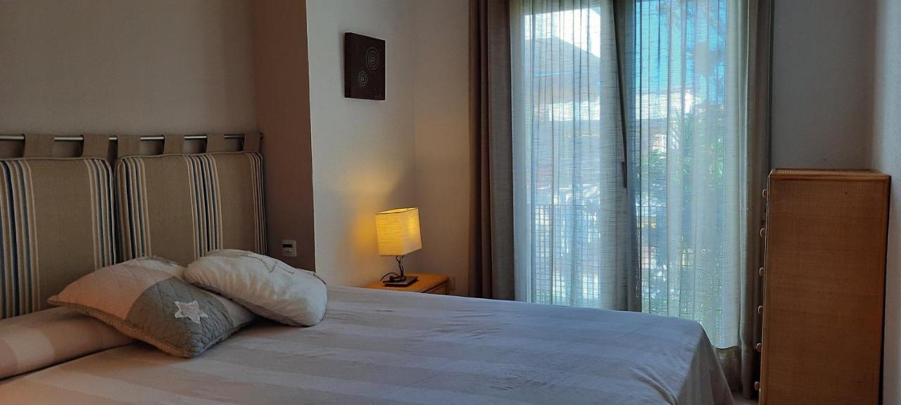 Apartamento De Standing กาเลญา เด ปาลาฟรูเจล ภายนอก รูปภาพ